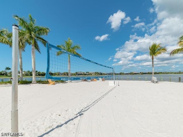 14338 Laguna Springs LN, Naples, FL 34114