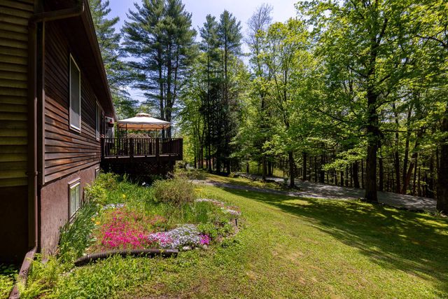 852 Quail John Road, Thetford, VT 05043