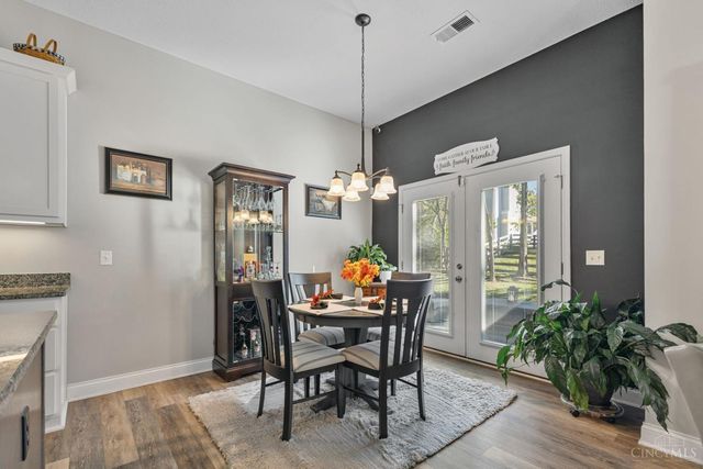 1130 Silversmith Way, Lebanon, OH 45036