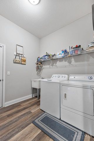 1130 Silversmith Way, Lebanon, OH 45036