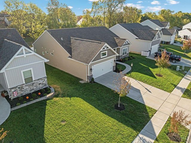 1130 Silversmith Way, Lebanon, OH 45036