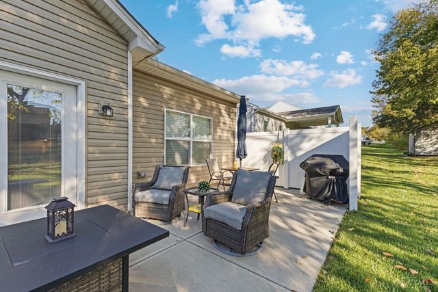 1130 Silversmith Way, Lebanon, OH 45036