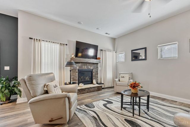 1130 Silversmith Way, Lebanon, OH 45036