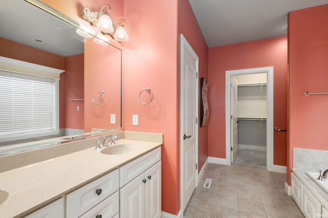 18476 Summer Wind Lane, South Bend, IN 46637