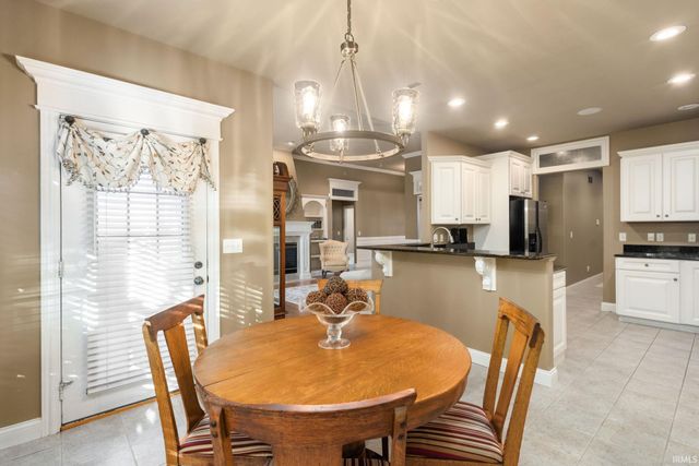 18476 Summer Wind Lane, South Bend, IN 46637