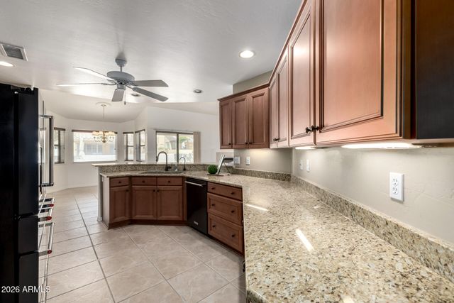 5830 E MCKELLIPS Road 163, Mesa, AZ 85215