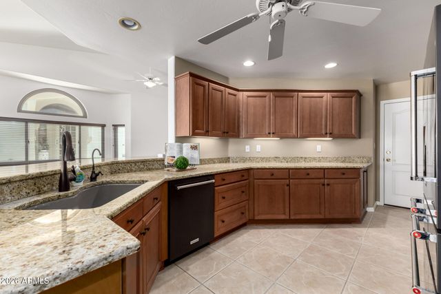 5830 E MCKELLIPS Road 163, Mesa, AZ 85215