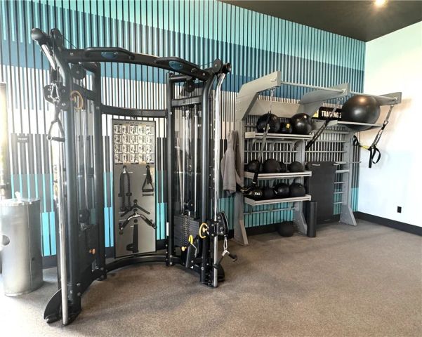 660 The Village 309, Redondo Beach, CA 90277