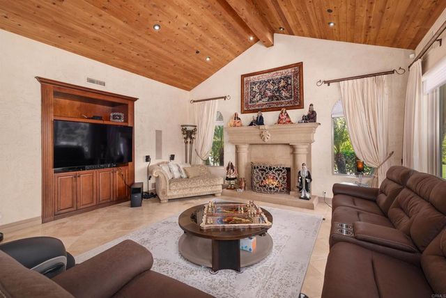 18545 Aliso Canyon Road, Rancho Santa Fe, CA 92067