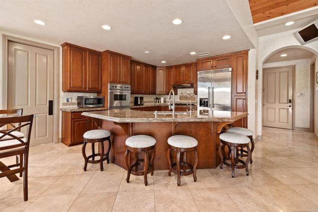 18545 Aliso Canyon Road, Rancho Santa Fe, CA 92067