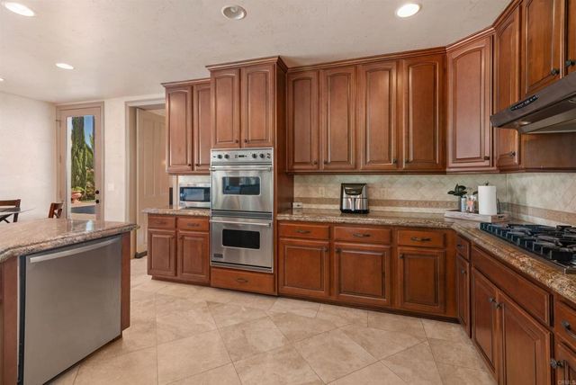 18545 Aliso Canyon Road, Rancho Santa Fe, CA 92067