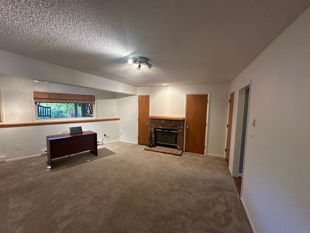 20 South Street 6, Bethel, CT 06801