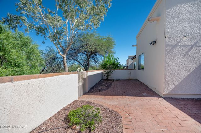 840 W Calle De Emilia, Green Valley, AZ 85614