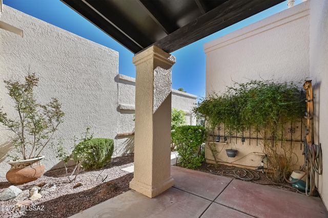 840 W Calle De Emilia, Green Valley, AZ 85614