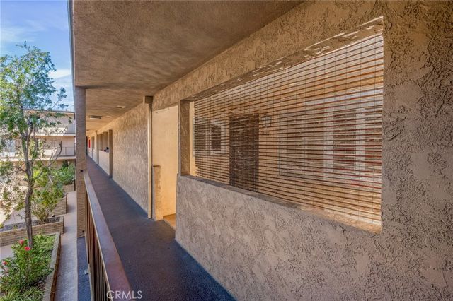 2501 W Redondo Beach, Gardena, CA 90249