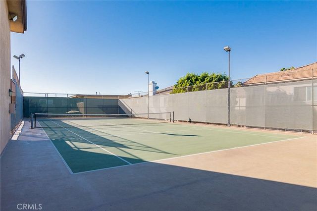 2501 W Redondo Beach, Gardena, CA 90249