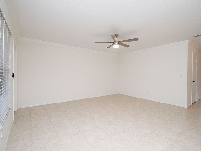 28 Pine Arbor Lane 206, Vero Beach, FL 32962