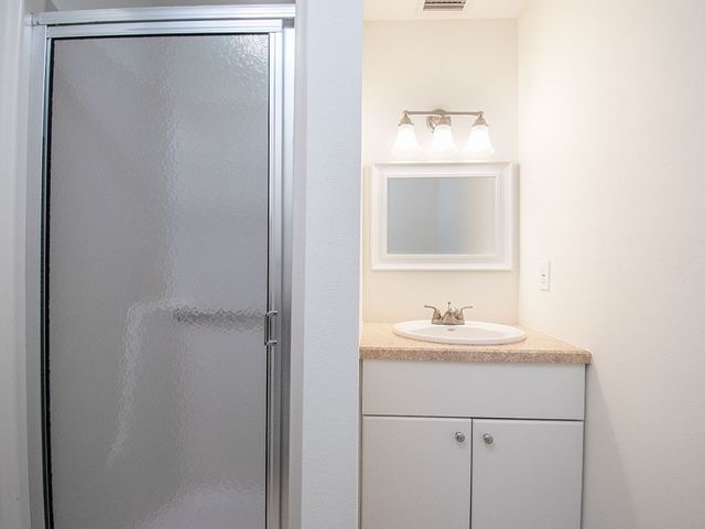 28 Pine Arbor Lane 206, Vero Beach, FL 32962