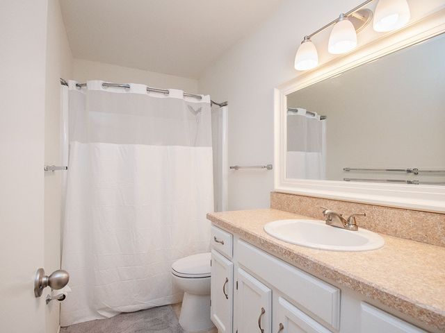 28 Pine Arbor Lane 206, Vero Beach, FL 32962