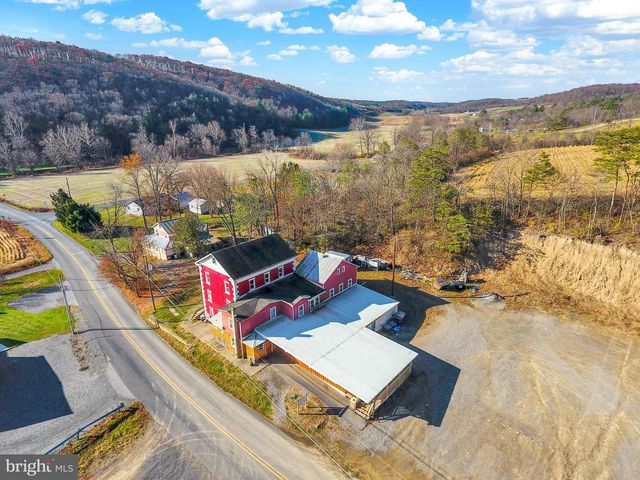 3095 TURKEY VALLEY RD, Mount Pleasant Mills, PA 17853