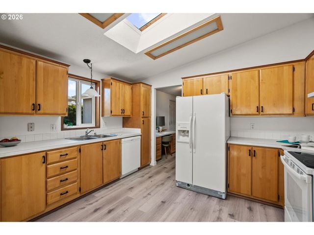 17629 Nw SHADY FIR Loop, Beaverton, OR 97006