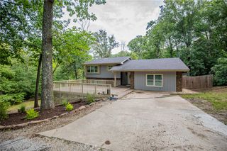 41 Gore Lane, Bella Vista, AR 72715
