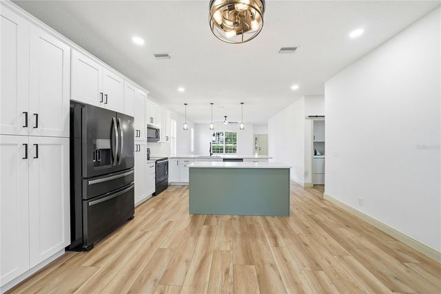 6931 34TH AVENUE E, Palmetto, FL 34221