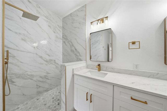 6931 34TH AVENUE E, Palmetto, FL 34221