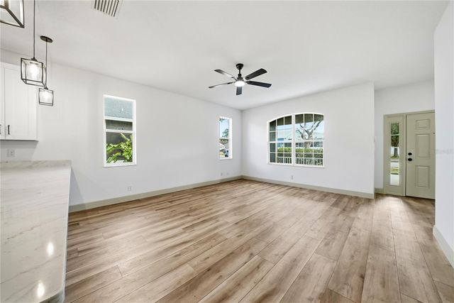 6931 34TH AVENUE E, Palmetto, FL 34221