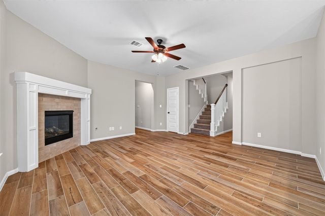 12203 Danza, Willis, TX 77318