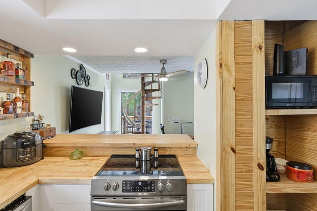 1031 Paradise Camp Road, Harrodsburg, KY 40330