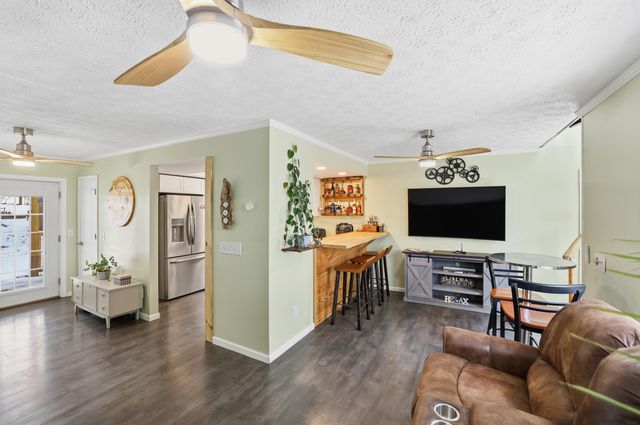 1031 Paradise Camp Road, Harrodsburg, KY 40330