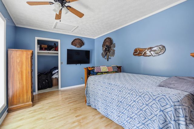 1031 Paradise Camp Road, Harrodsburg, KY 40330