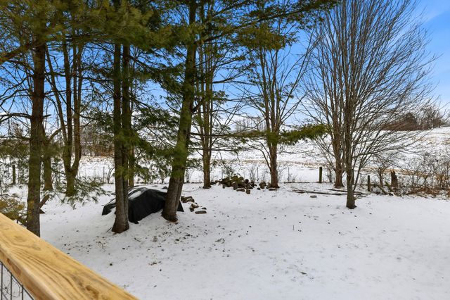 1031 Paradise Camp Road, Harrodsburg, KY 40330