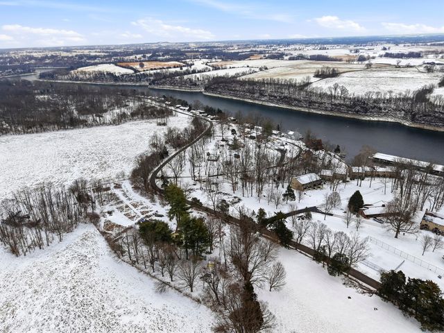 1031 Paradise Camp Road, Harrodsburg, KY 40330