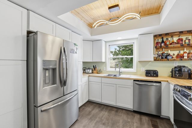 1031 Paradise Camp Road, Harrodsburg, KY 40330