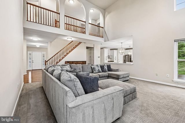 17717 WAYSIDE DR, Dumfries, VA 22026
