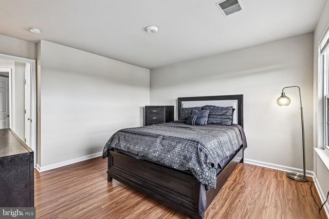17717 WAYSIDE DR, Dumfries, VA 22026
