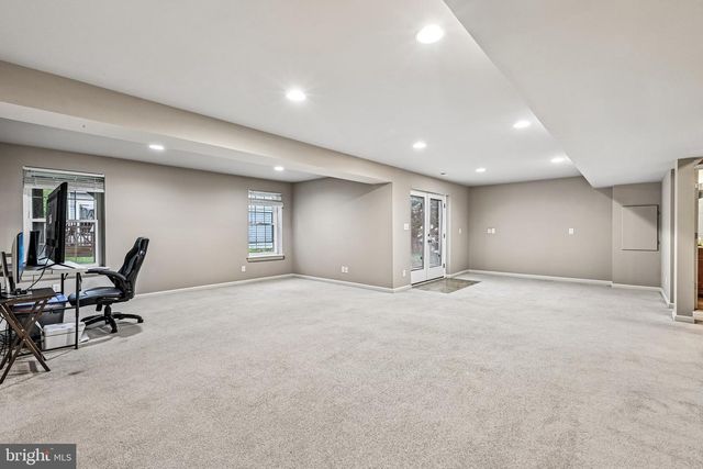 17717 WAYSIDE DR, Dumfries, VA 22026