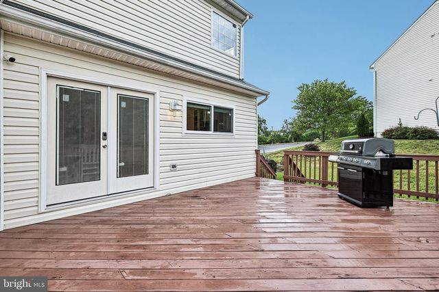 17717 WAYSIDE DR, Dumfries, VA 22026