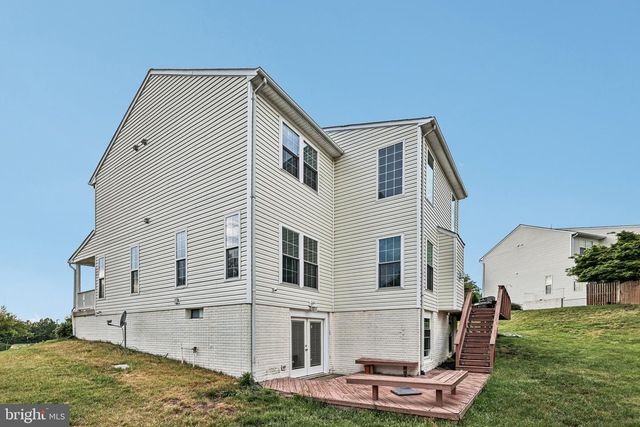 17717 WAYSIDE DR, Dumfries, VA 22026