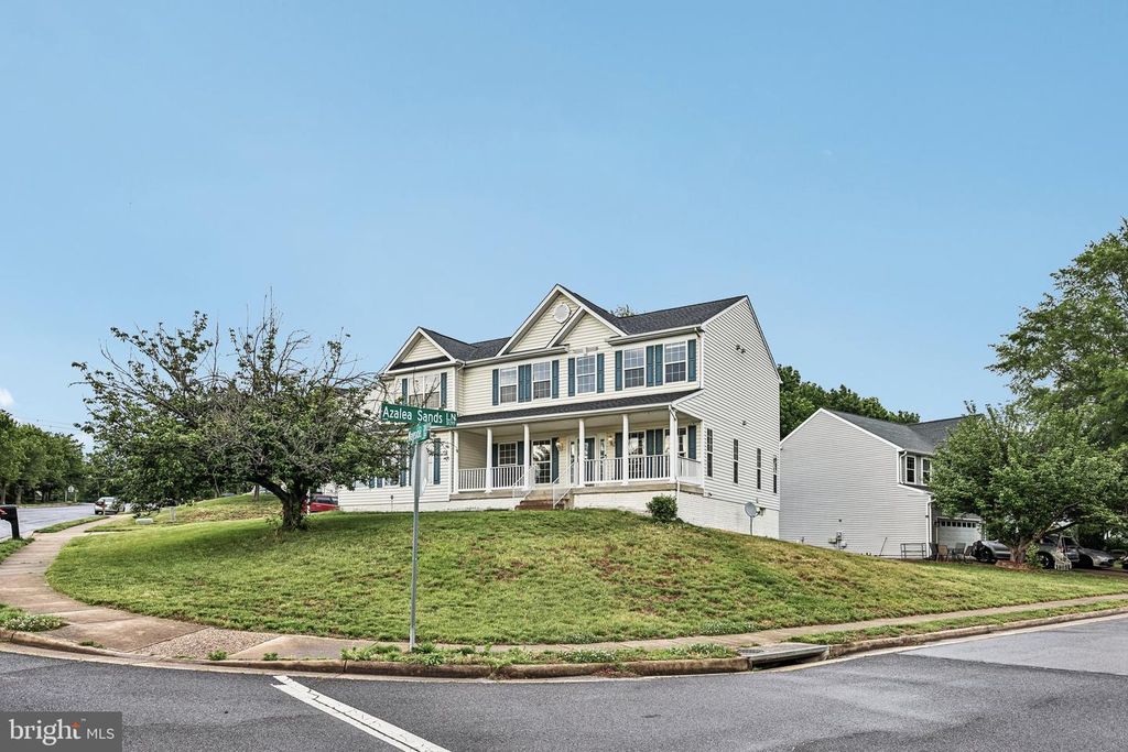 17717 WAYSIDE DR, Dumfries, VA 22026