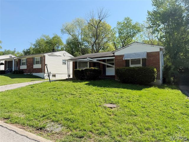 10078 Prince Drive, St Louis, MO 63136