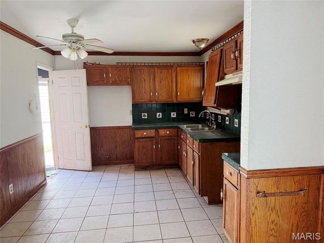 10078 Prince Drive, St Louis, MO 63136