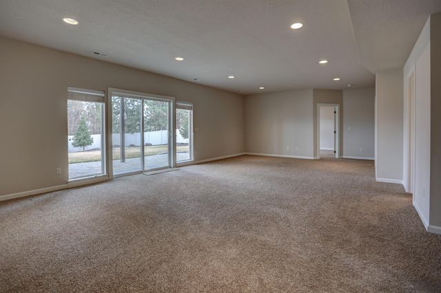 5715 S Copper Ridge Blvd, Spokane, WA 99224