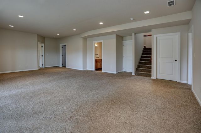 5715 S Copper Ridge Blvd, Spokane, WA 99224