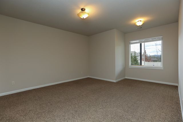 5715 S Copper Ridge Blvd, Spokane, WA 99224