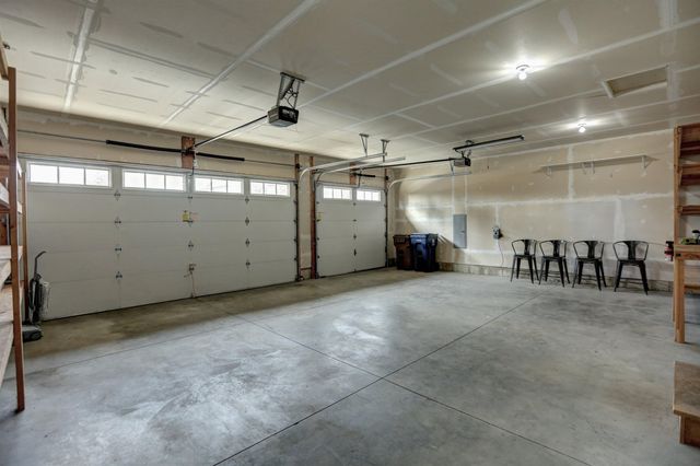 5715 S Copper Ridge Blvd, Spokane, WA 99224