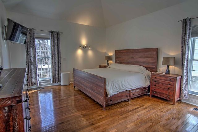 61 Lake Drive, Trenton, GA 30752