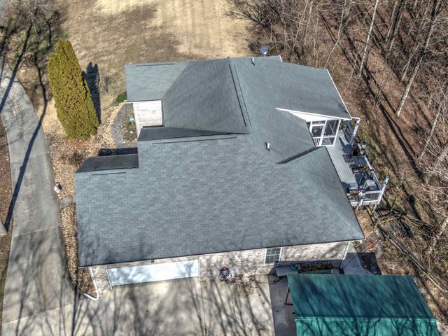 61 Lake Drive, Trenton, GA 30752